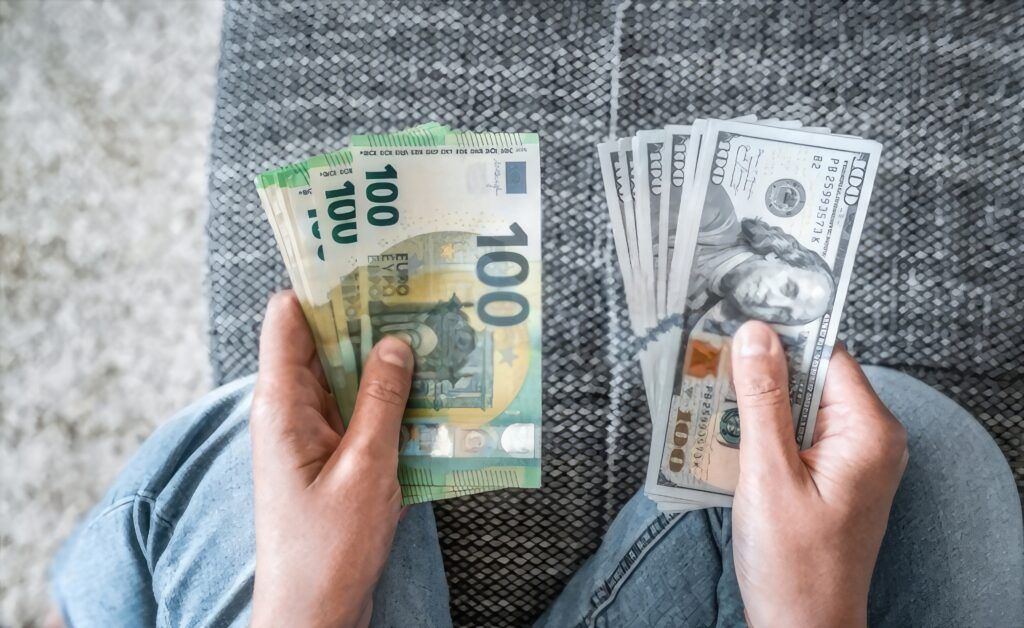 control de dinero en minimalismo financiero